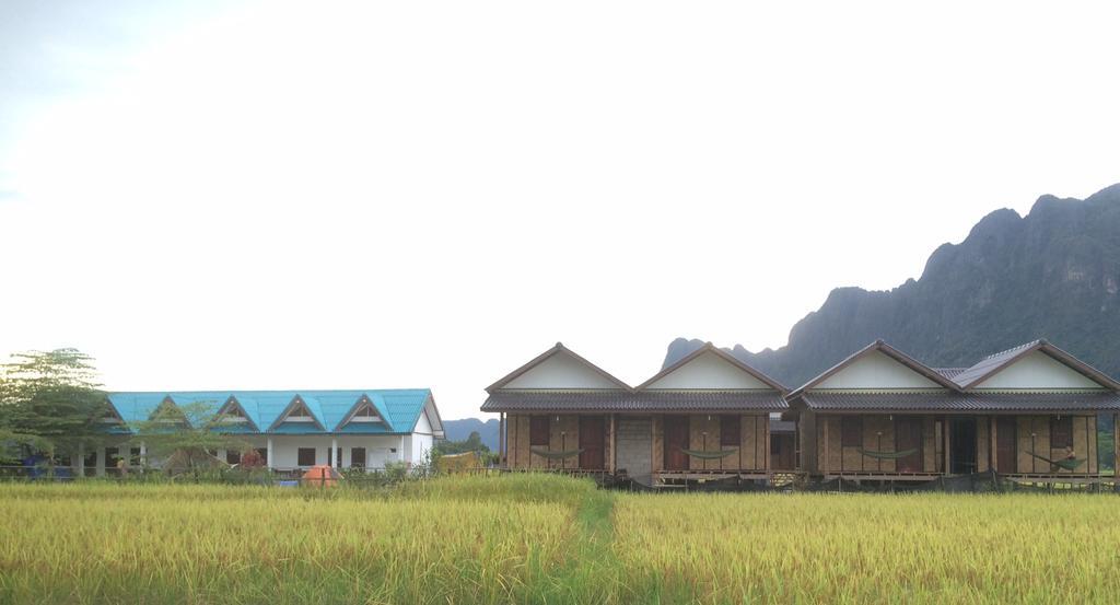 Thongdam Guesthouse บ้านออ ภายนอก รูปภาพ
