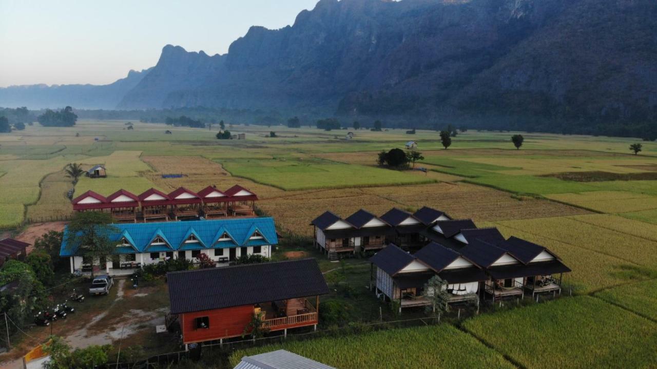 Thongdam Guesthouse บ้านออ ภายนอก รูปภาพ